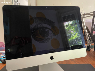 21,5' iMac eladó