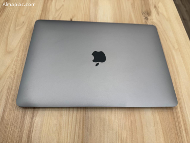 MacBook Air 13" Retina (2020)