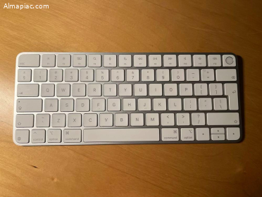 Magic Keyboard USC-C TouchID International English